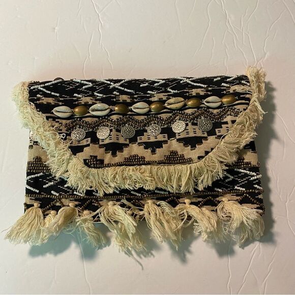 Express Boho Beaded Crossbody Envelope Bag Purse Fringe Seashells medallion - Picture 5 of 10